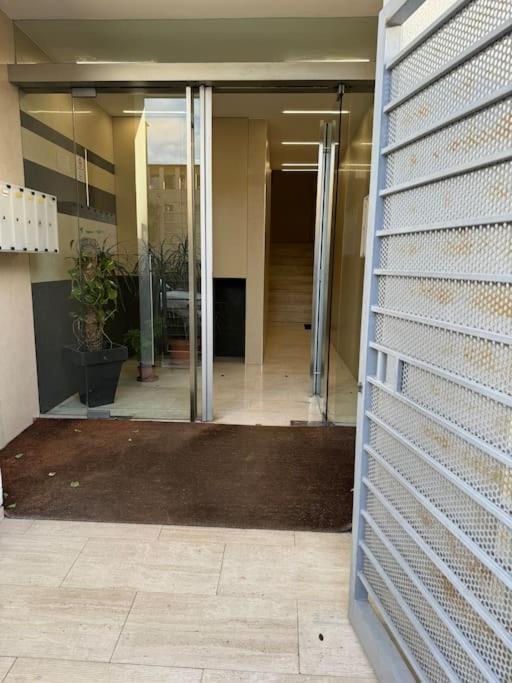 Modern Apartment Giovanni Square Iun Q6922 Cagliari Exterior foto